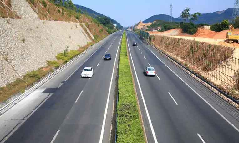 公路服務區(qū)污水處理設備